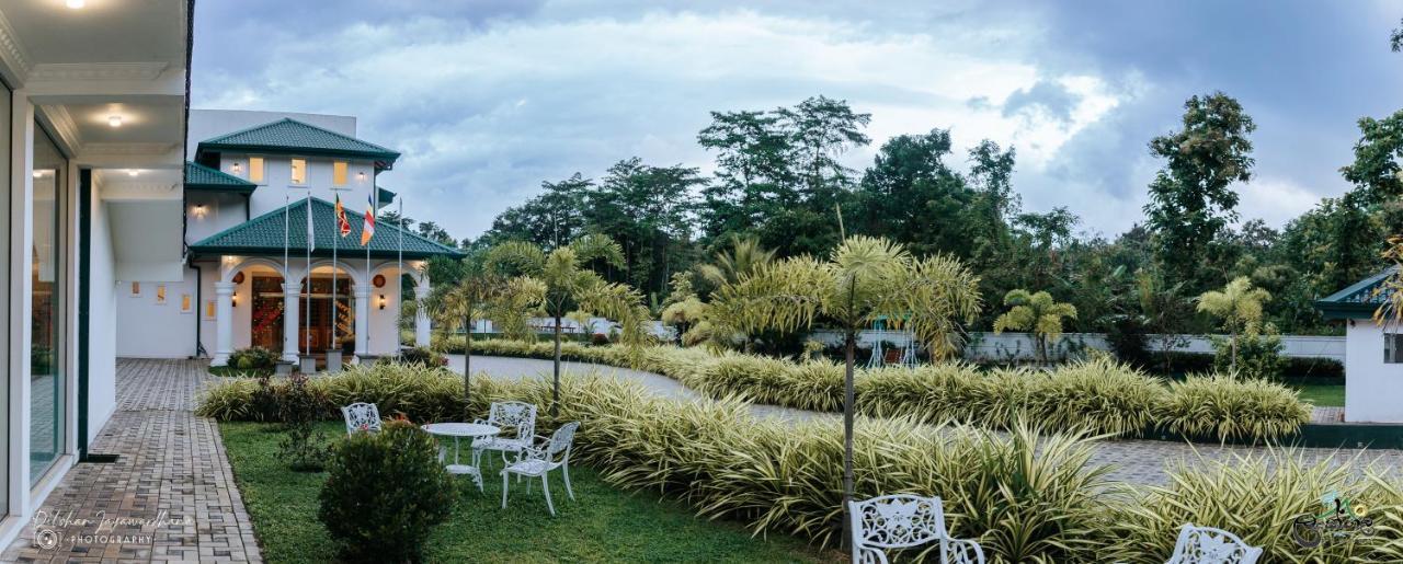 Lakegala Resort Matale Eksteriør bilde
