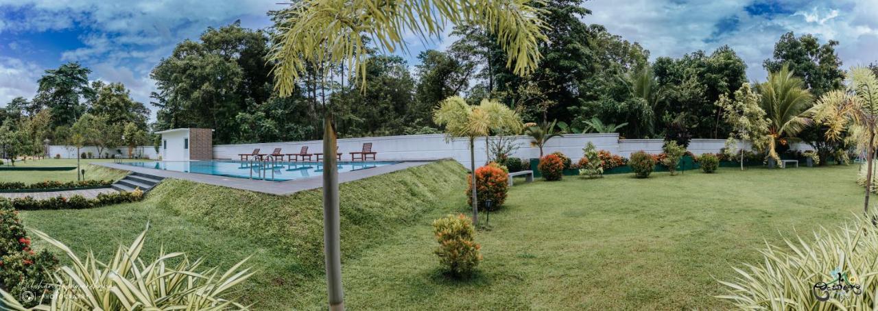 Lakegala Resort Matale Eksteriør bilde