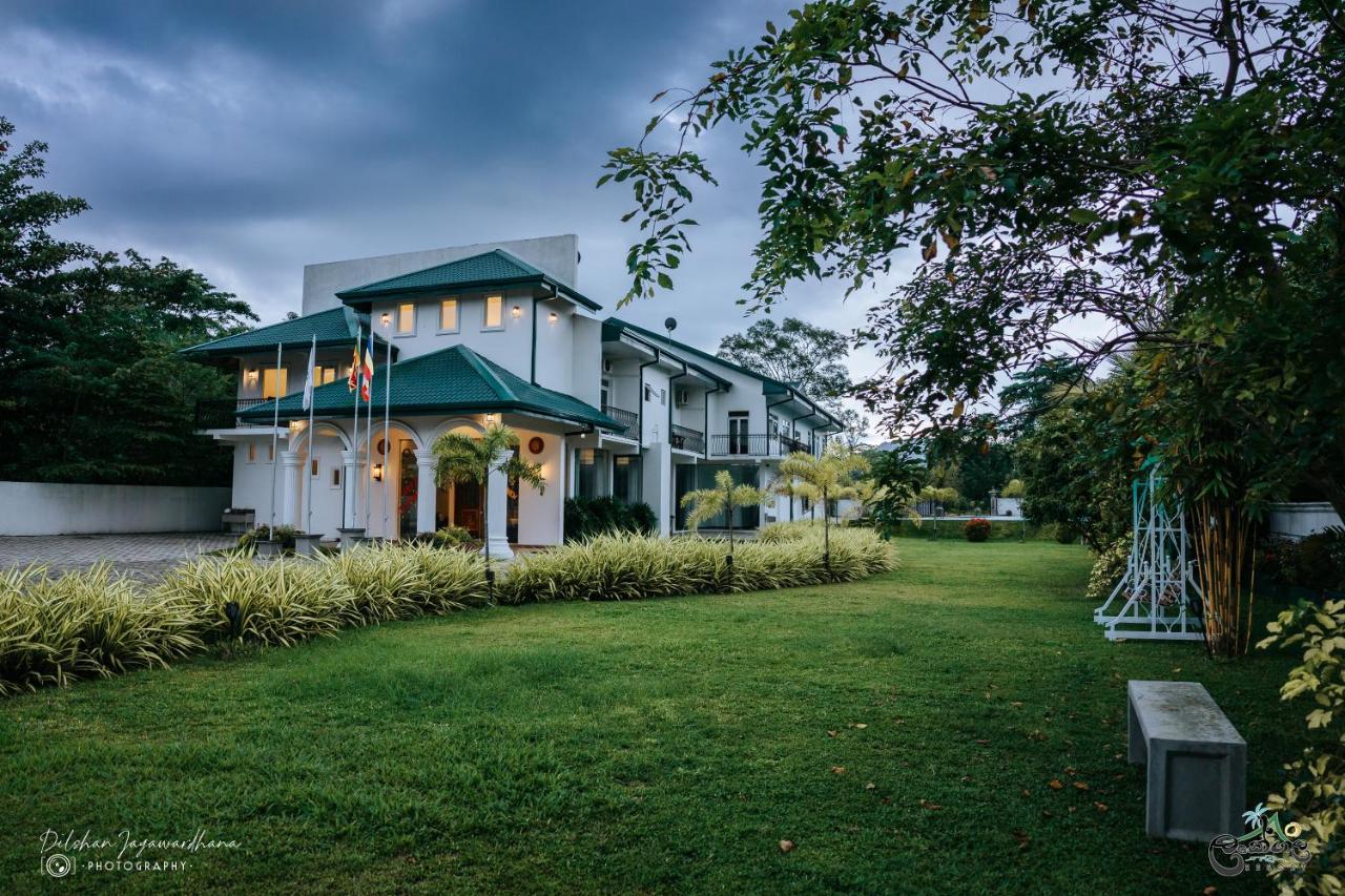 Lakegala Resort Matale Eksteriør bilde